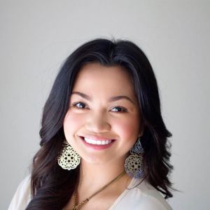 Meet your Posher, Donna mae